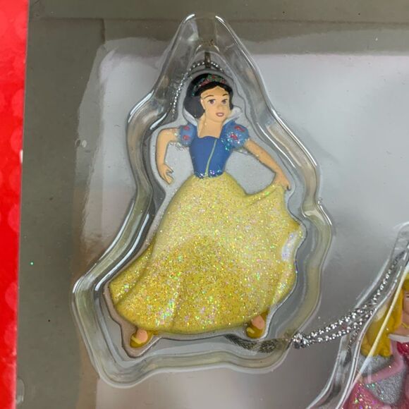 NIB Seasons from Hallmark Disney Princess Holiday Ornaments 2 Set of 5 NEW - Picture 4 of 15